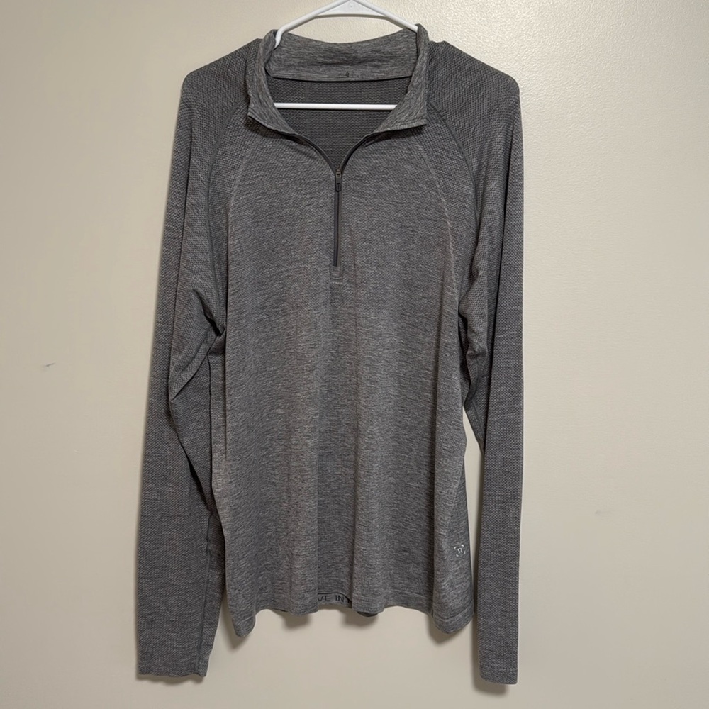 LULULEMON QUARTERZIP